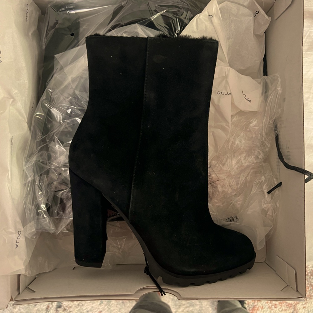 Aldo tealith black boots size 8 brand new